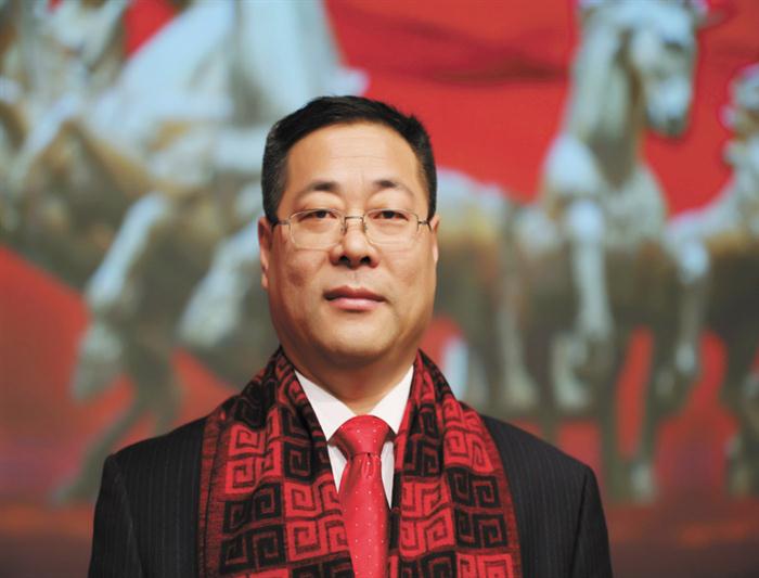 公司领导班子向矿区全体职工家属拜年